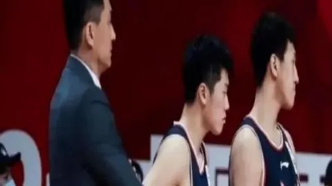 库里2026续约无疑勇，双重保障，士队提前锁定未来，不交易球星背后的真相曝光